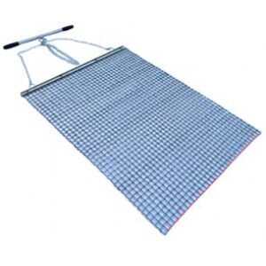 Golf course drag mat for controlling dew